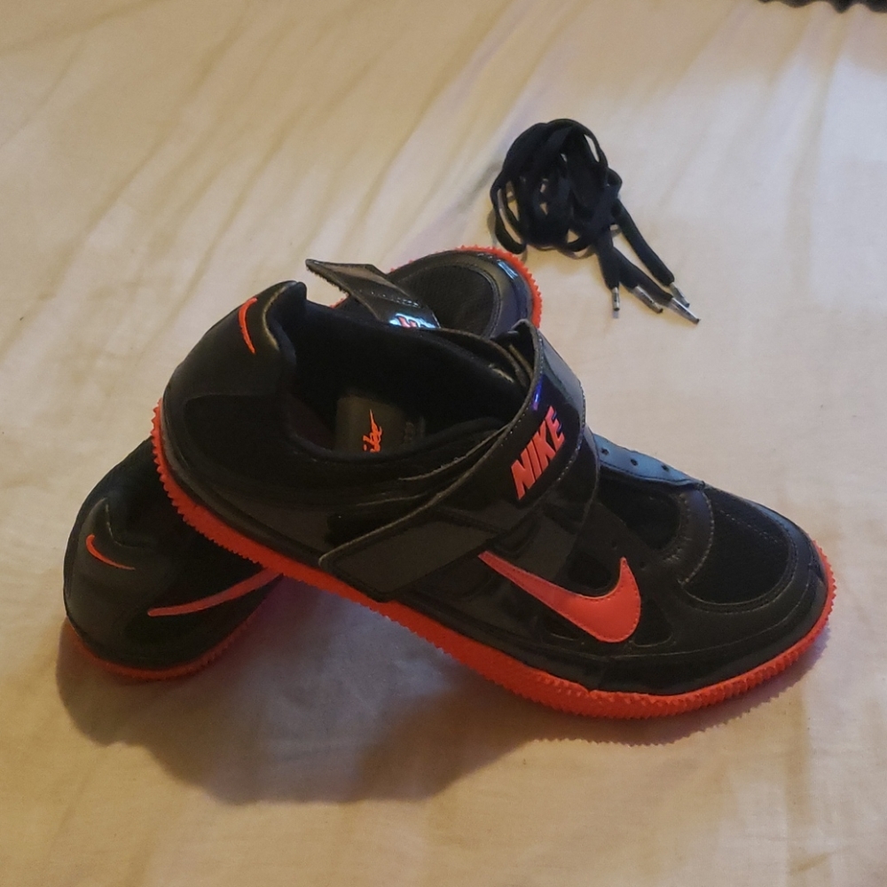 Nike track spikes